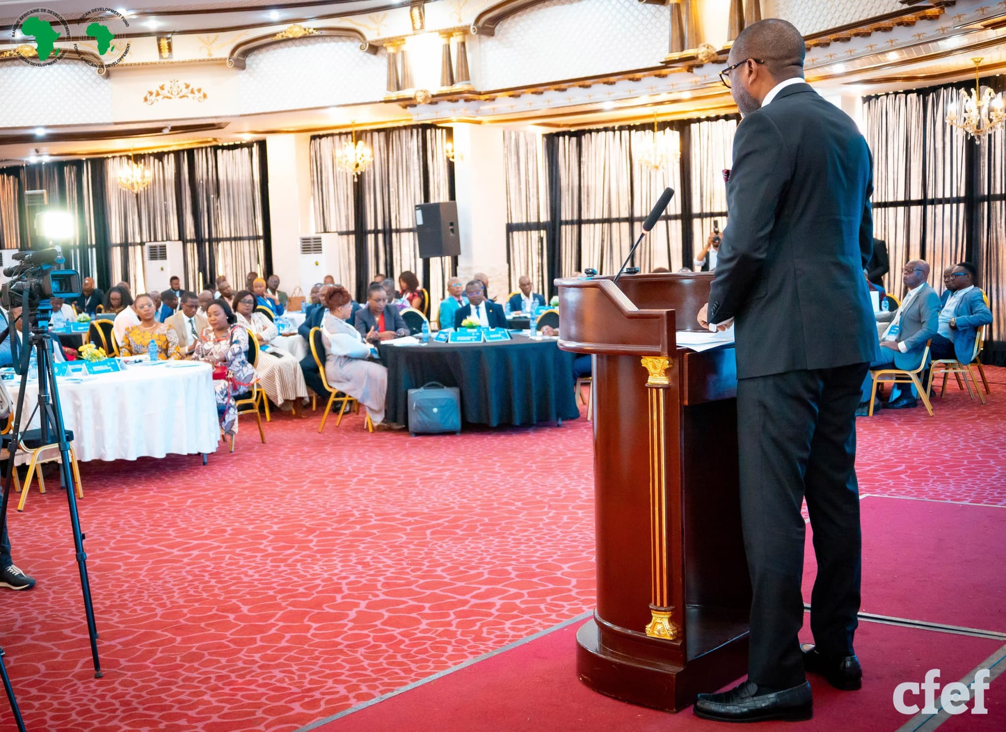 image en avant de RDC : Vers une Nouvelle Politique Nationale des Investissements pour un Climat des Affaires Compétitif